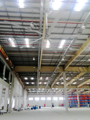 Quạt trần công nghiệp hvls đừng ham rẻ ! 1 Quạt trần công nghiệp HVLS- Quạt sải cánh dài cho nhà máy